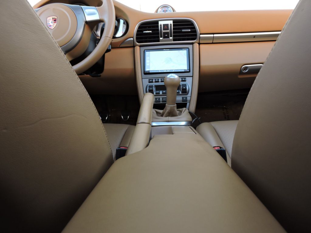 Photo 67 of this PORSCHE 911 CARRERA 4S
