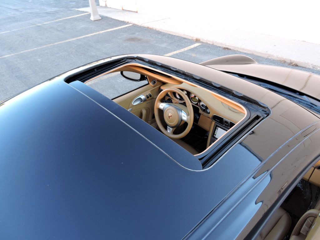 Photo 73 of this PORSCHE 911 CARRERA 4S