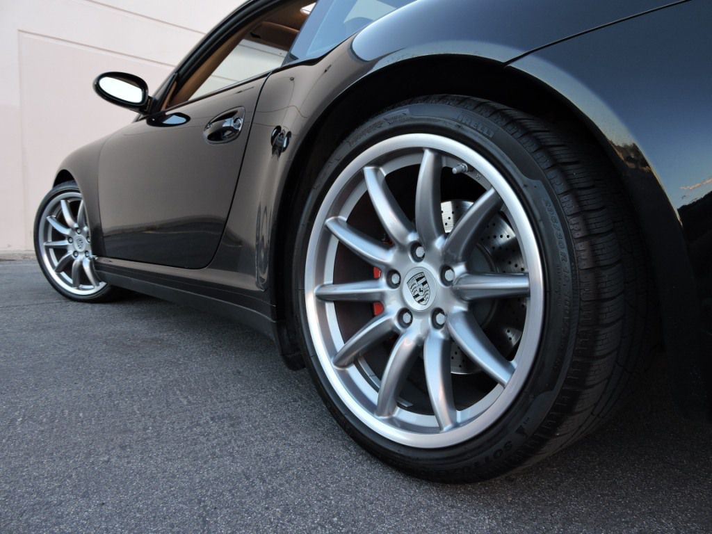 Photo 77 of this PORSCHE 911 CARRERA 4S