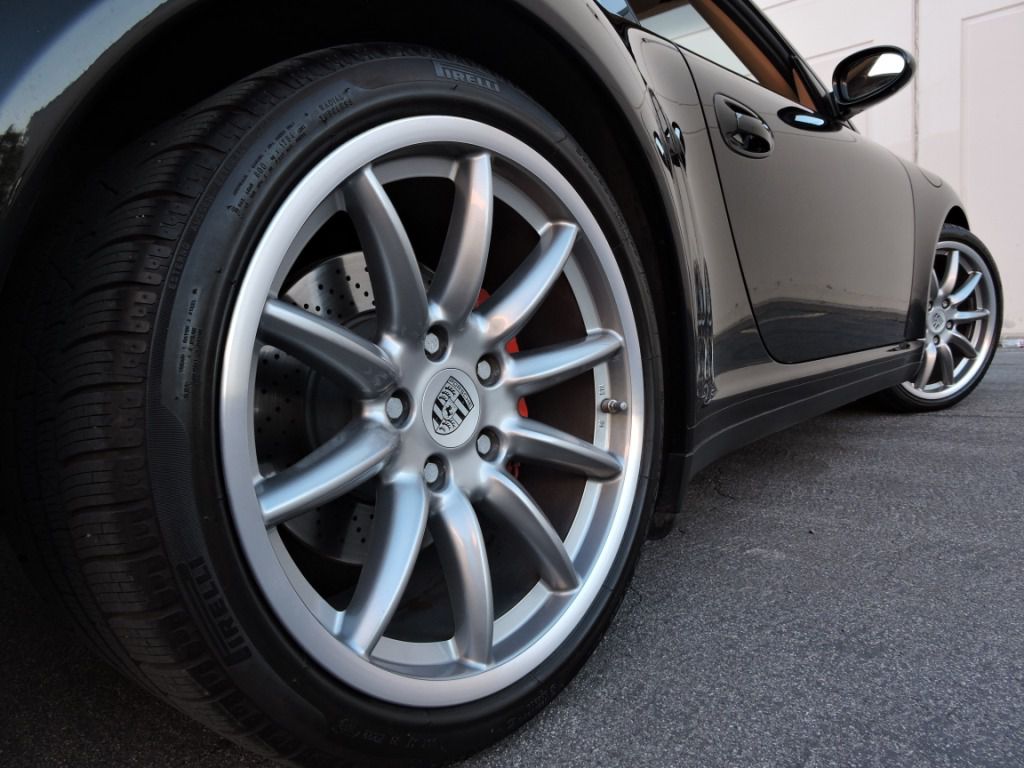 Photo 78 of this PORSCHE 911 CARRERA 4S