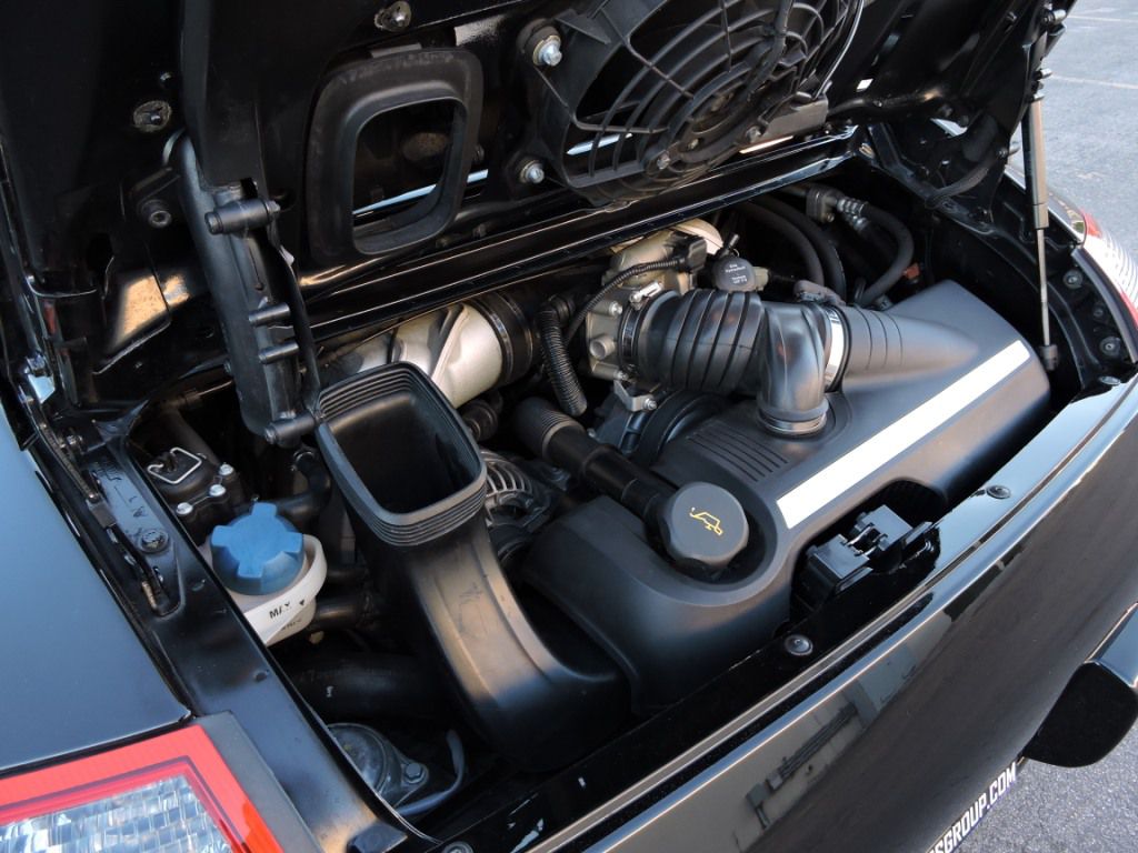 Photo 84 of this PORSCHE 911 CARRERA 4S