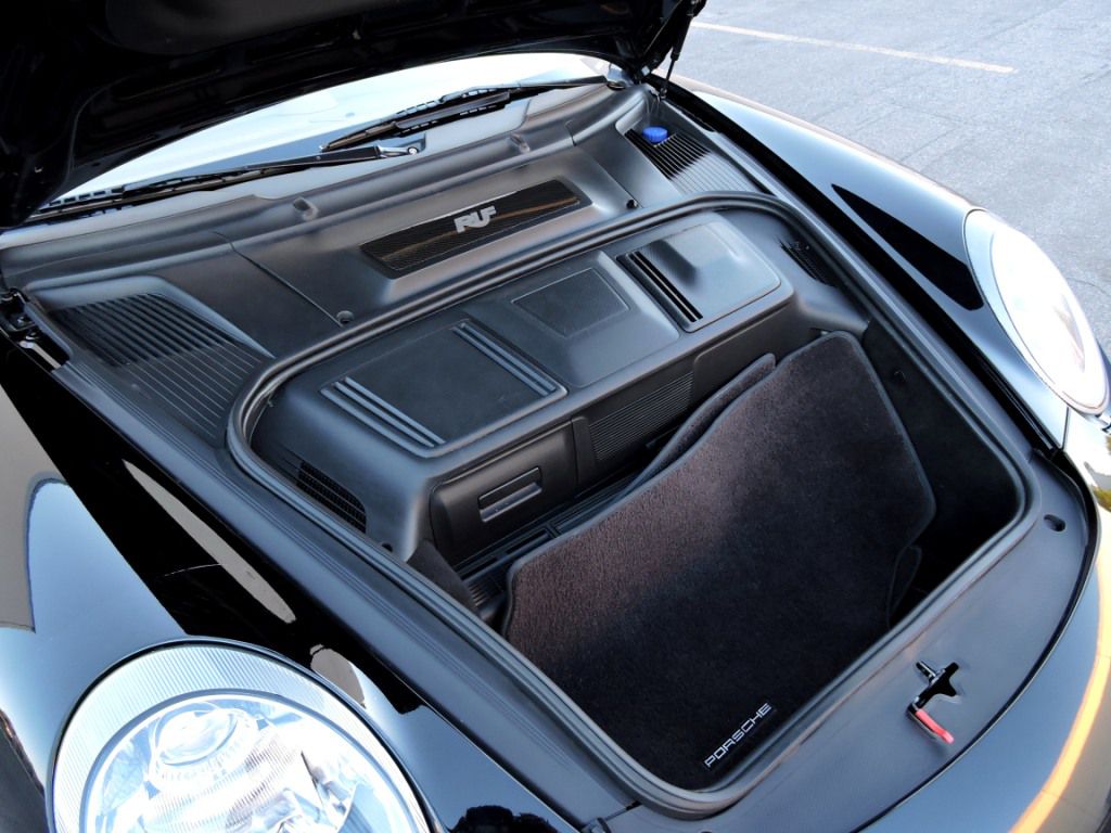 Photo 92 of this PORSCHE 911 CARRERA 4S