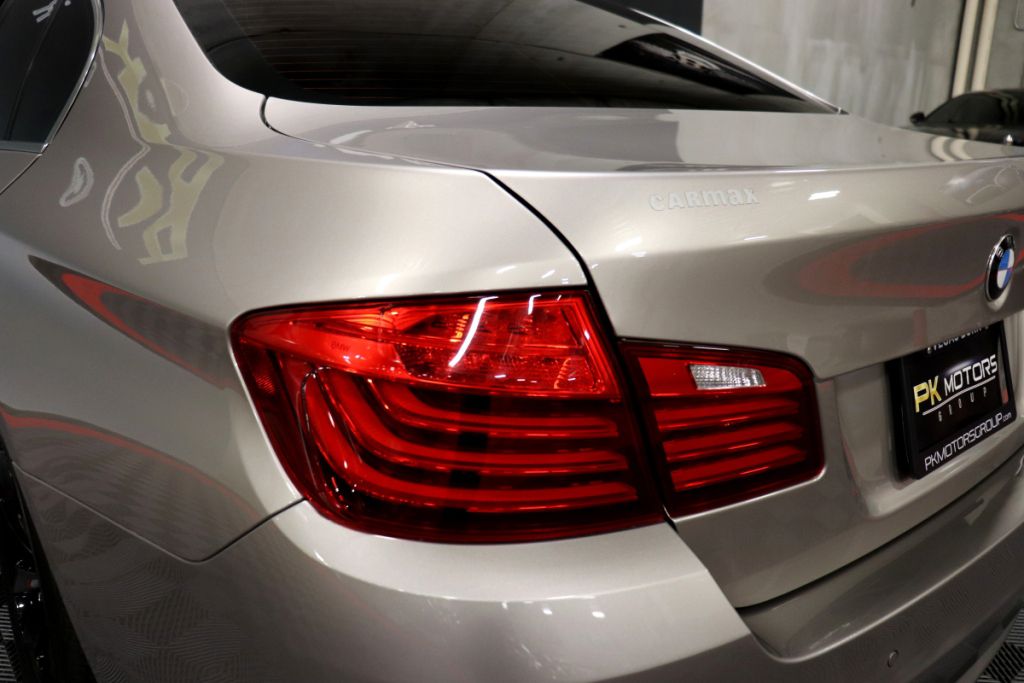 Photo 5 of this BMW 528I 528I
