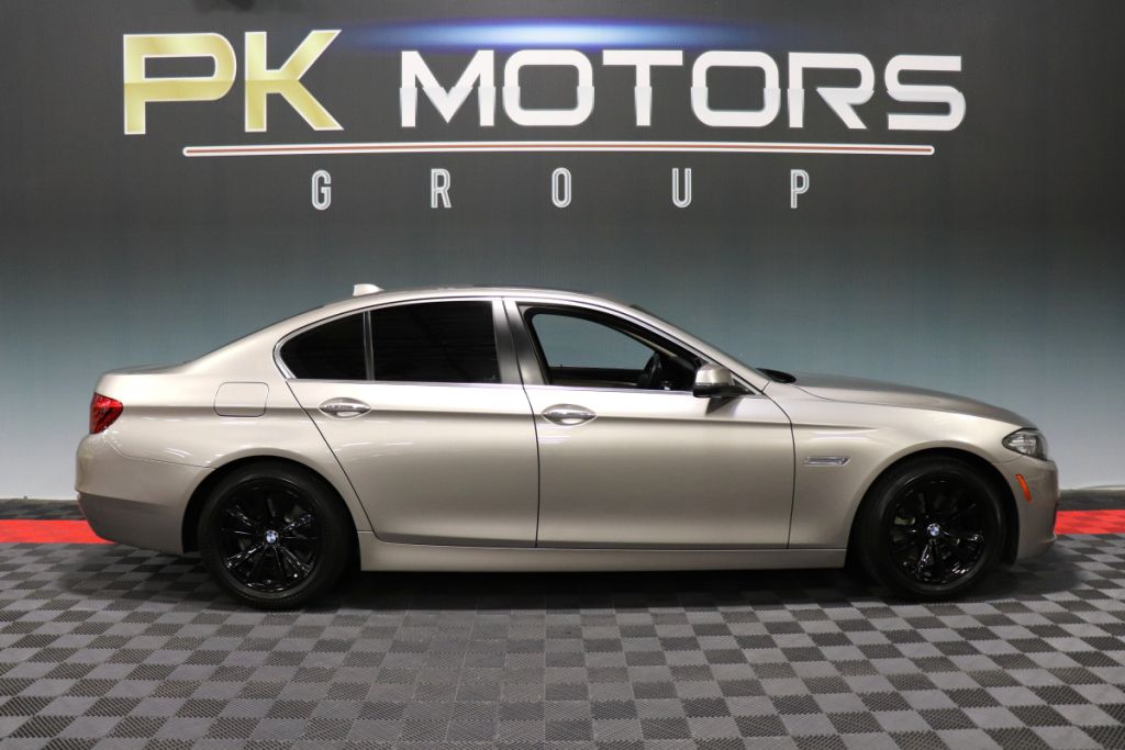 Photo 10 of this BMW 528I 528I