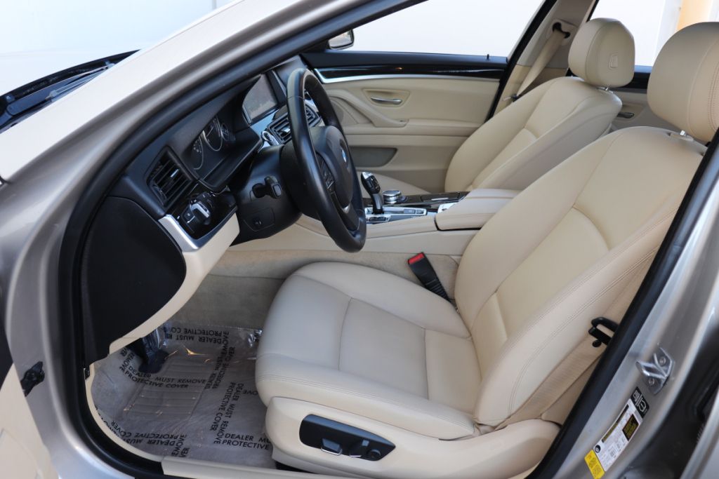Photo 18 of this BMW 528I 528I