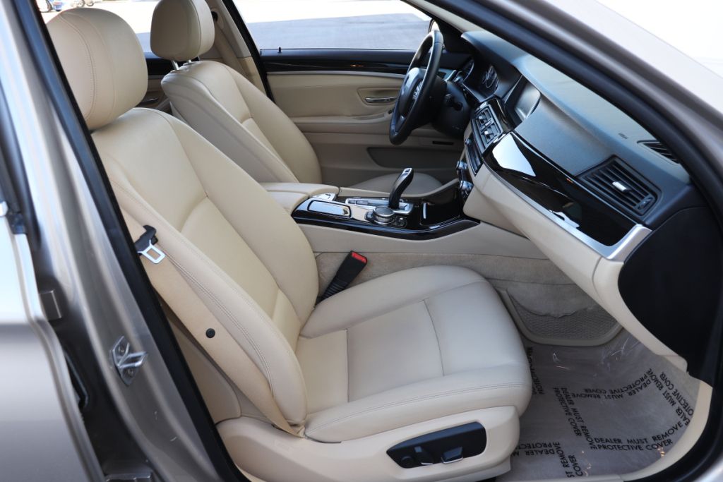 Photo 33 of this BMW 528I 528I