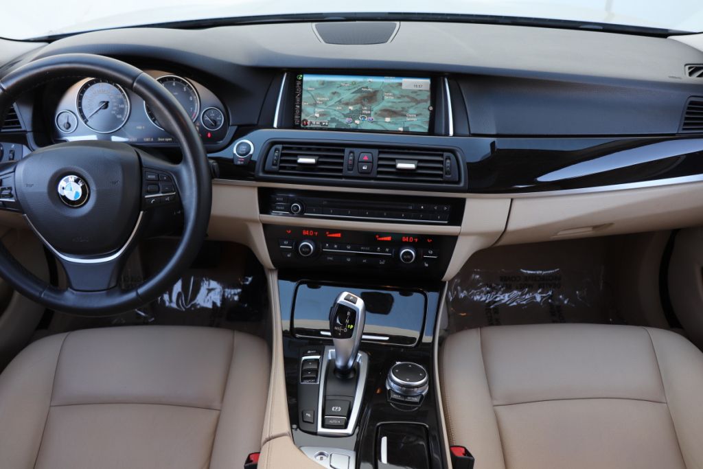 Photo 45 of this BMW 528I 528I