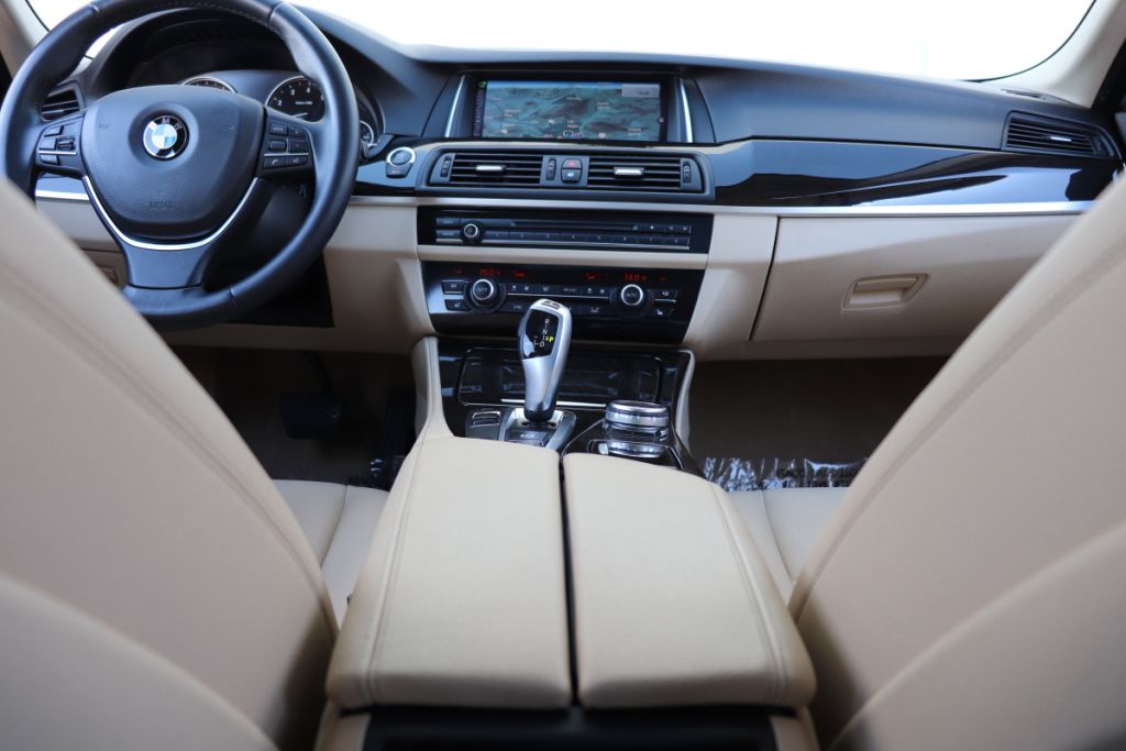 Photo 67 of this BMW 528I 528I