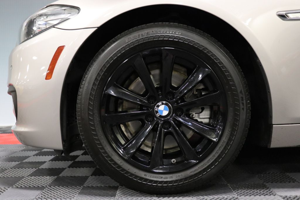 Photo 75 of this BMW 528I 528I