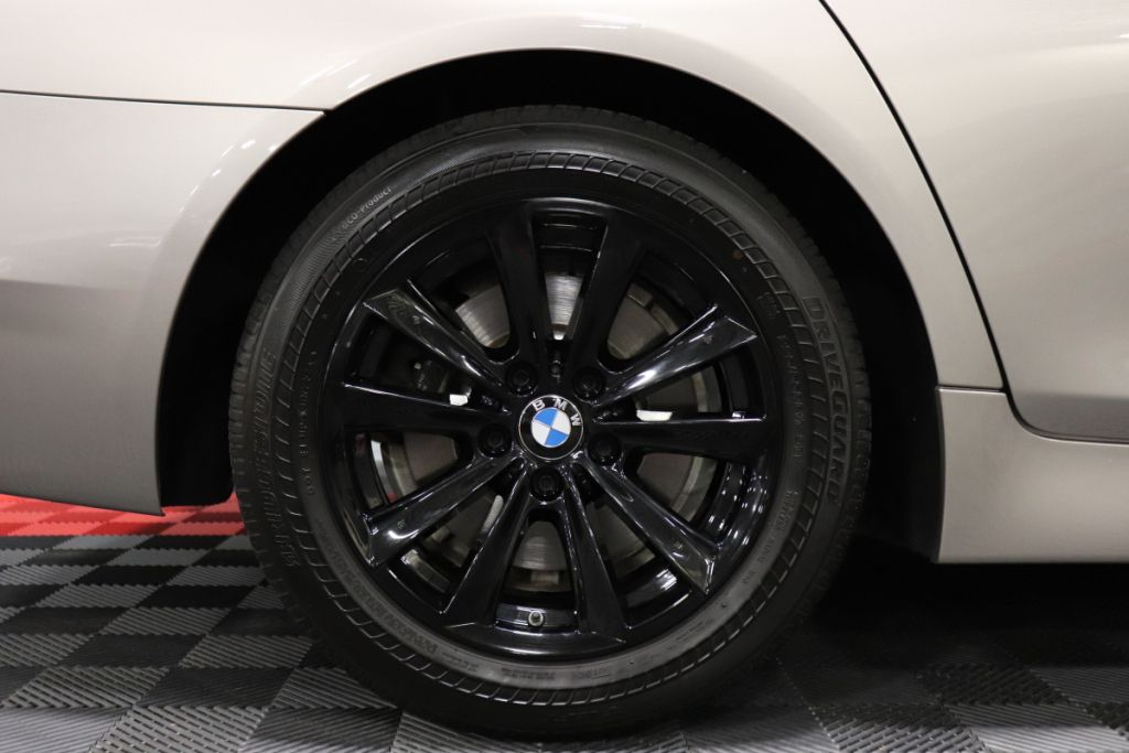Photo 77 of this BMW 528I 528I