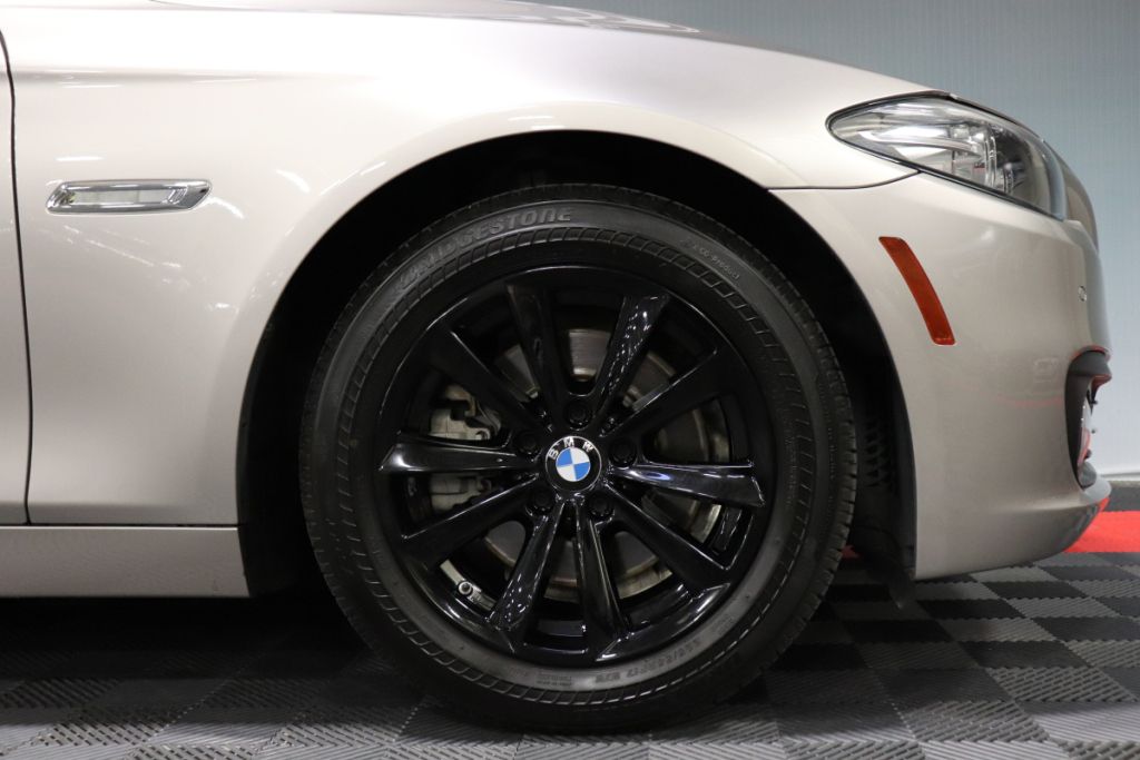Photo 78 of this BMW 528I 528I