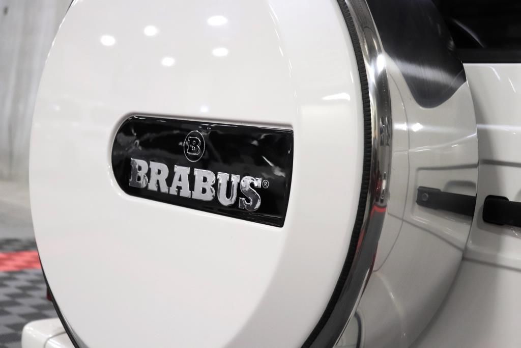 Photo 9 of this MERCEDES BENZ G65 AMG BRABUS
