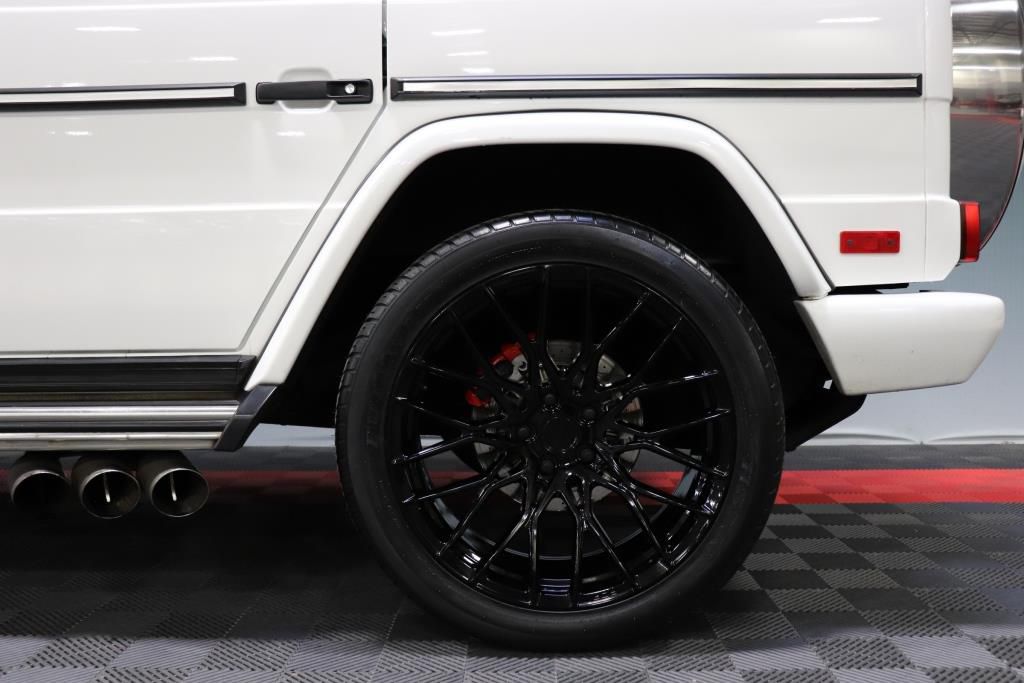 Photo 53 of this MERCEDES BENZ G65 AMG BRABUS