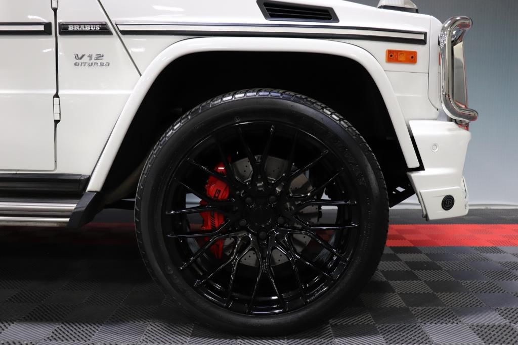 Photo 55 of this MERCEDES BENZ G65 AMG BRABUS