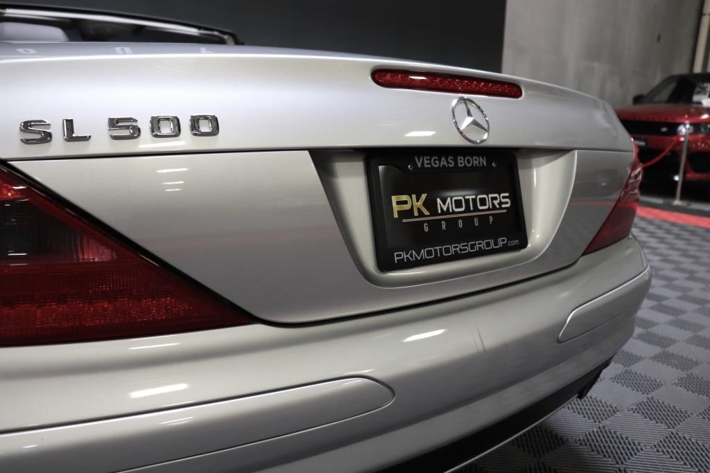 Photo 8 of this MERCEDES-BENZ SL 500 R