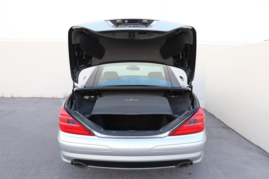 Photo 31 of this MERCEDES-BENZ SL 500 R