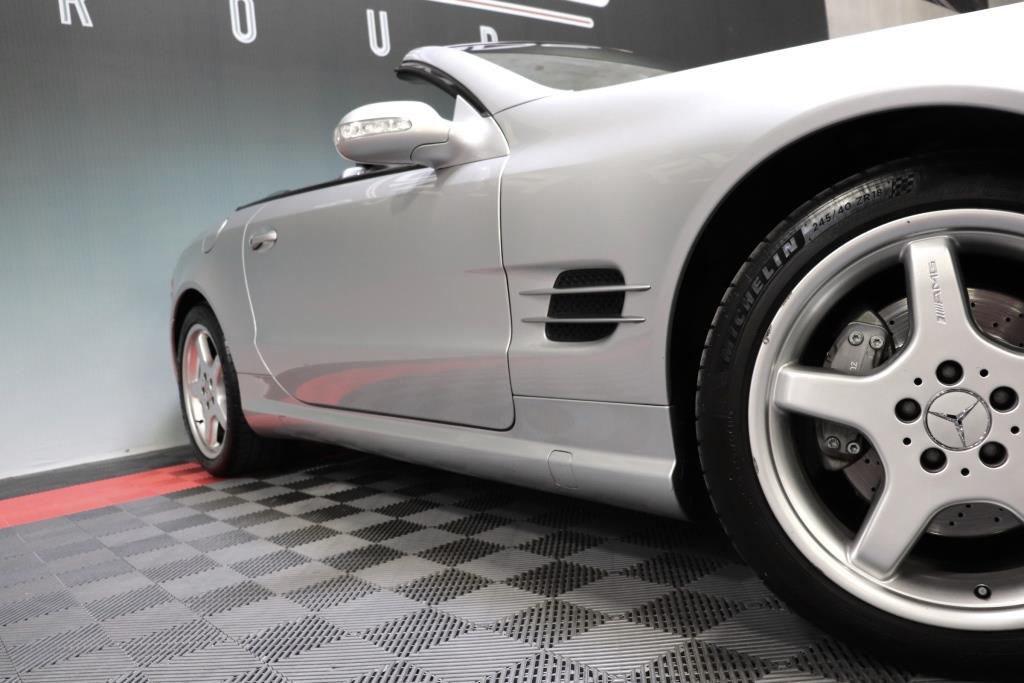 Photo 78 of this MERCEDES-BENZ SL 500 R