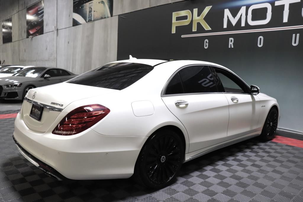 Photo 9 of this MERCEDES-BENZ S-CLASS S63 AMG