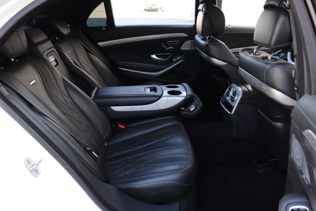 Photo 31 of this MERCEDES-BENZ S-CLASS S63 AMG
