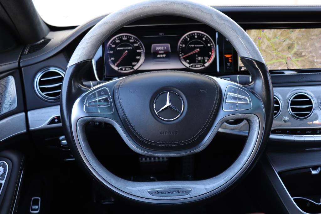 Photo 44 of this MERCEDES-BENZ S-CLASS S63 AMG