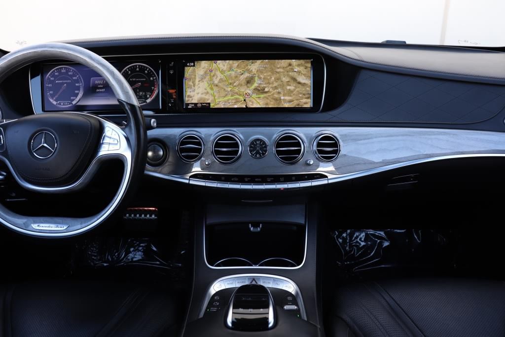 Photo 49 of this MERCEDES-BENZ S-CLASS S63 AMG