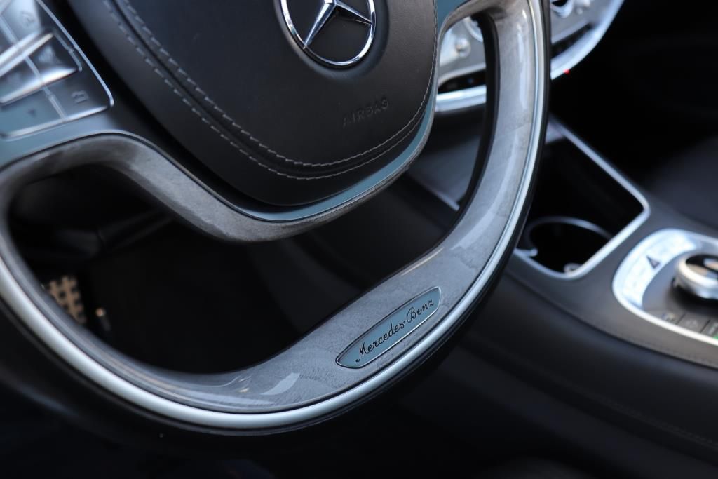 Photo 53 of this MERCEDES-BENZ S-CLASS S63 AMG