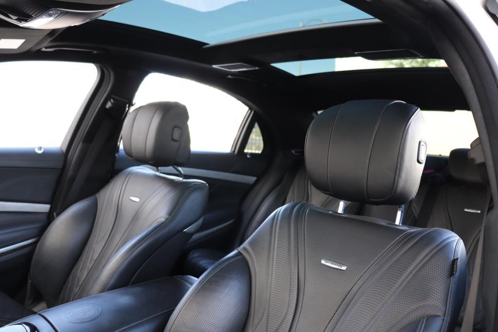 Photo 67 of this MERCEDES-BENZ S-CLASS S63 AMG