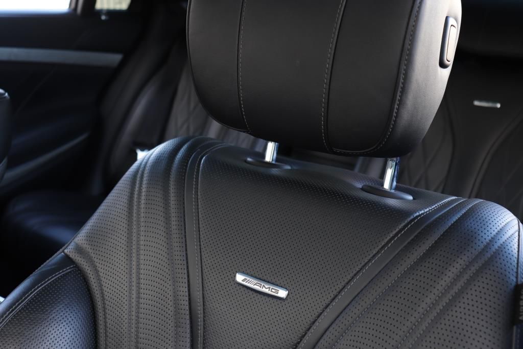 Photo 68 of this MERCEDES-BENZ S-CLASS S63 AMG