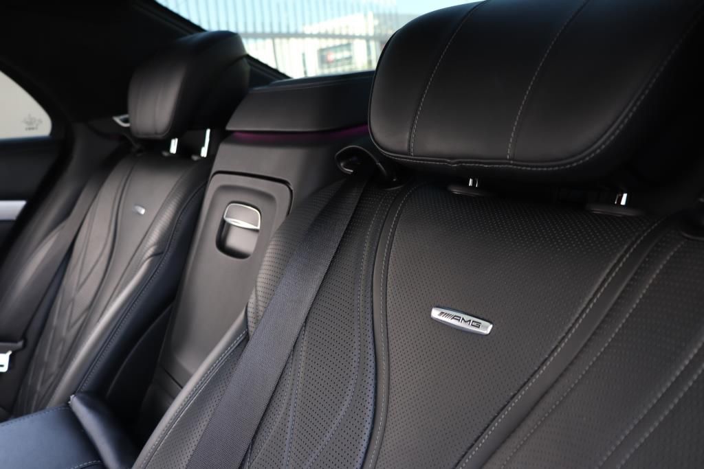 Photo 69 of this MERCEDES-BENZ S-CLASS S63 AMG