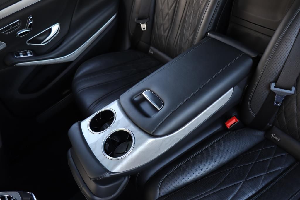 Photo 70 of this MERCEDES-BENZ S-CLASS S63 AMG