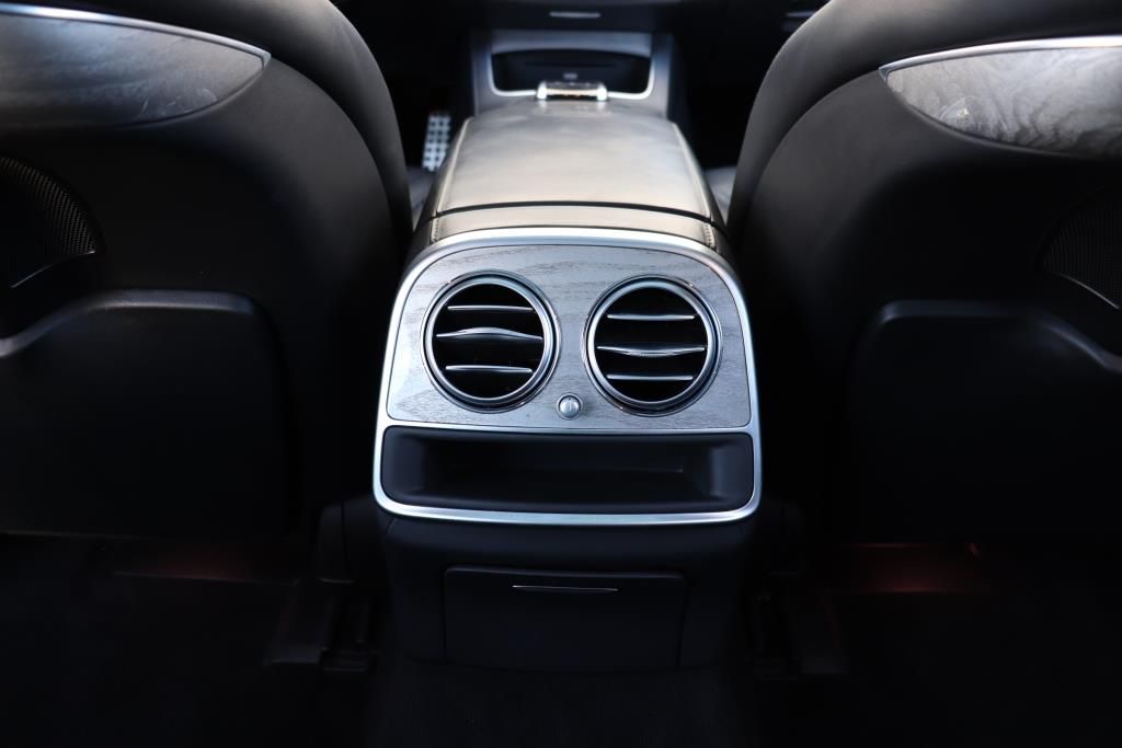 Photo 73 of this MERCEDES-BENZ S-CLASS S63 AMG