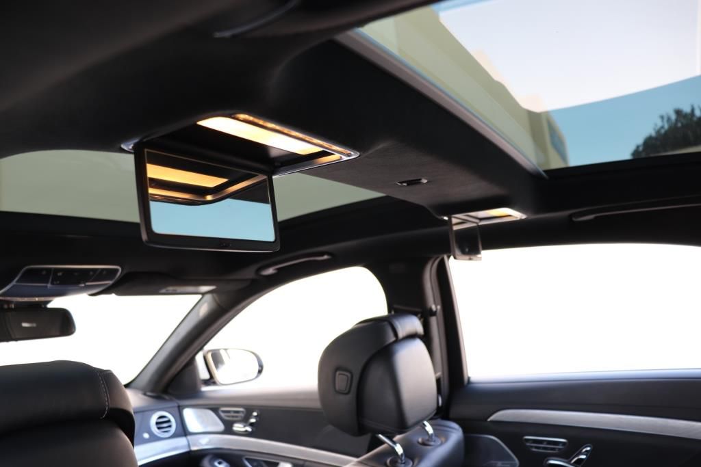 Photo 75 of this MERCEDES-BENZ S-CLASS S63 AMG