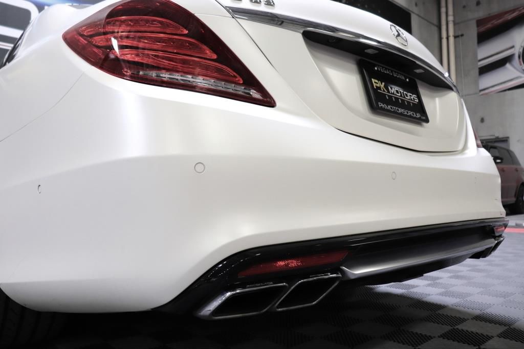 Photo 84 of this MERCEDES-BENZ S-CLASS S63 AMG