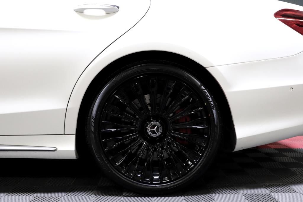 Photo 86 of this MERCEDES-BENZ S-CLASS S63 AMG