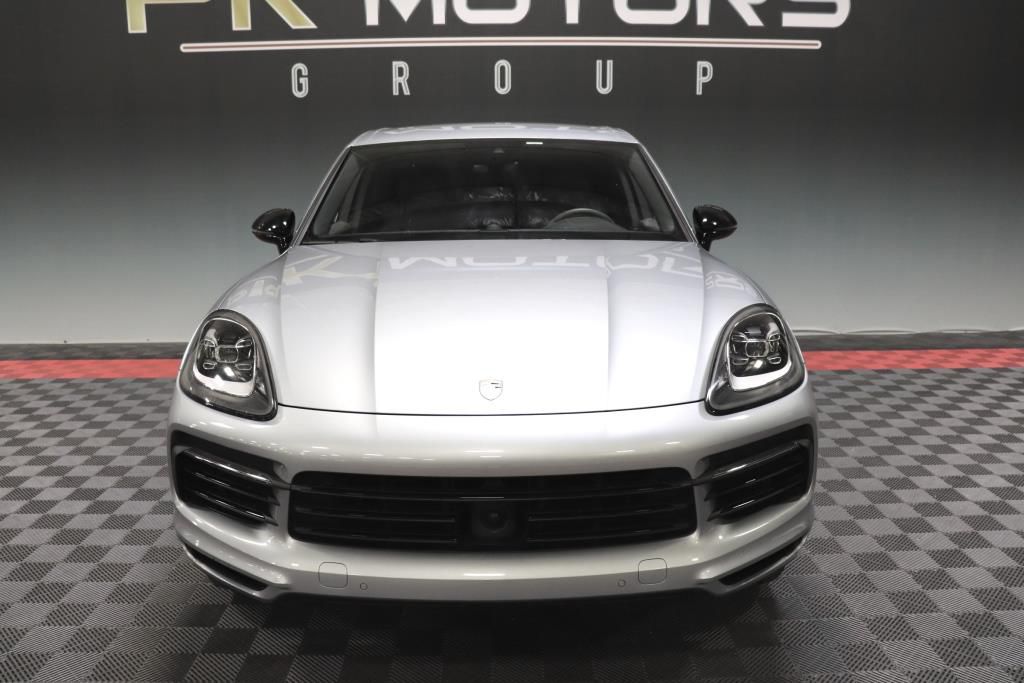 Photo 12 of this PORSCHE CAYENNE