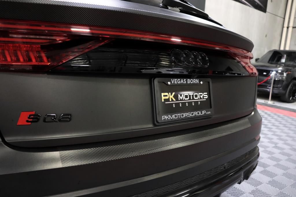 Photo 6 of this AUDI SQ8 PRESTIGE