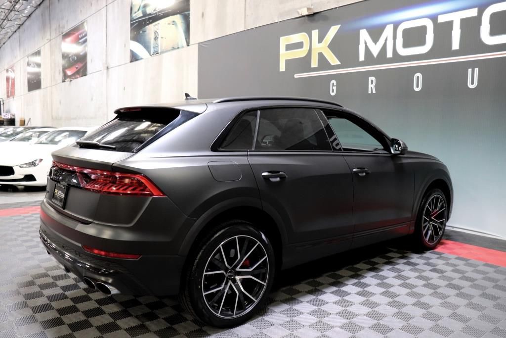 Photo 9 of this AUDI SQ8 PRESTIGE
