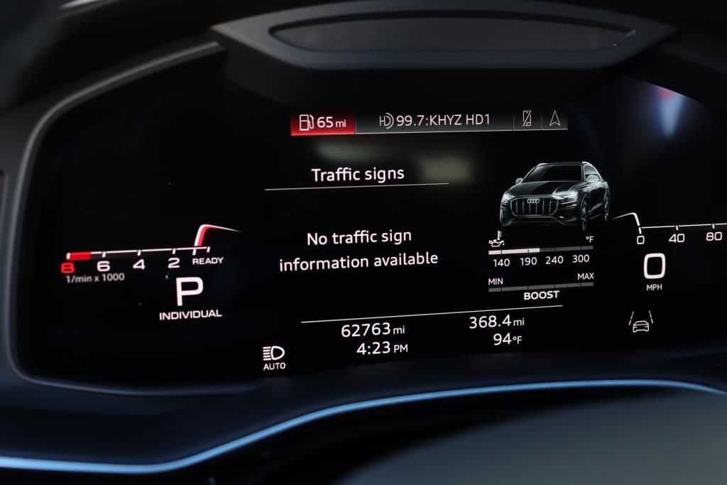 Photo 42 of this AUDI SQ8 PRESTIGE