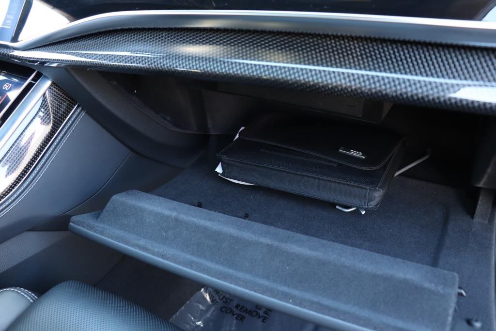 Photo 51 of this AUDI SQ8 PRESTIGE