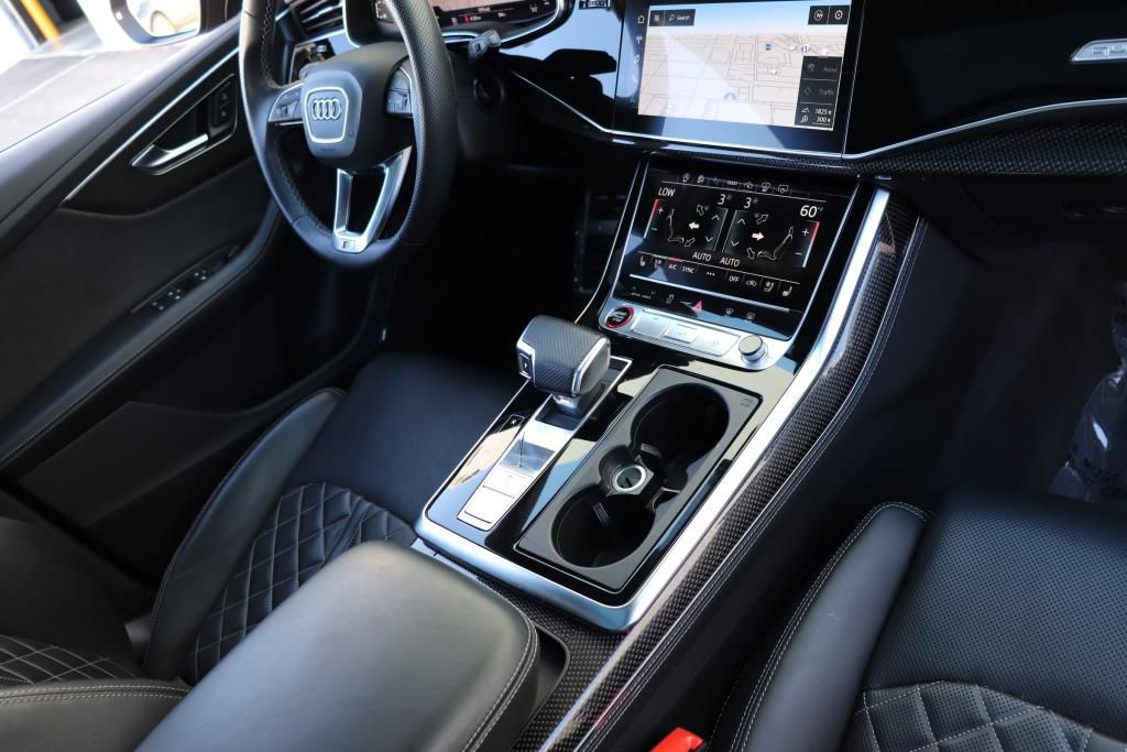 Photo 54 of this AUDI SQ8 PRESTIGE
