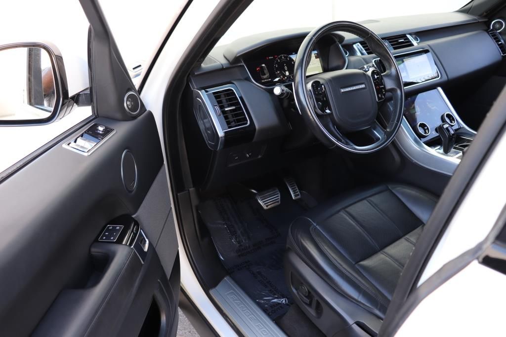 Photo 16 of this LAND ROVER RANGE ROVER SPO