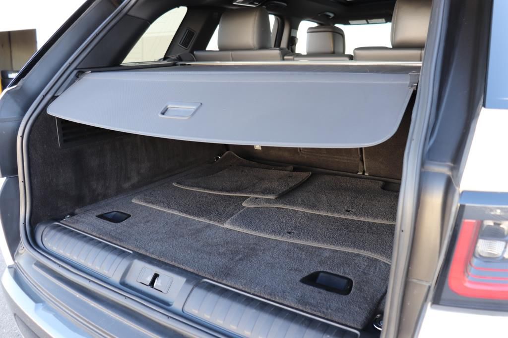 Photo 27 of this LAND ROVER RANGE ROVER SPO