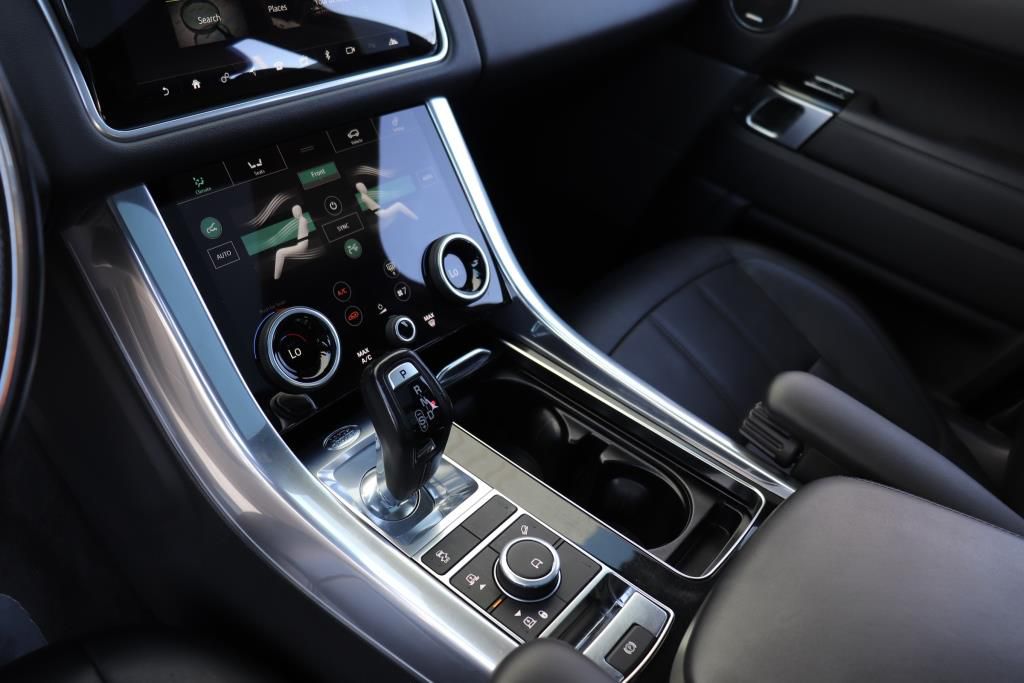 Photo 60 of this LAND ROVER RANGE ROVER SPO