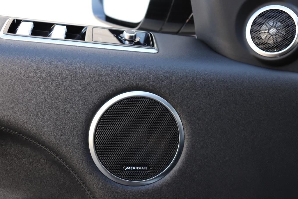 Photo 62 of this LAND ROVER RANGE ROVER SPO
