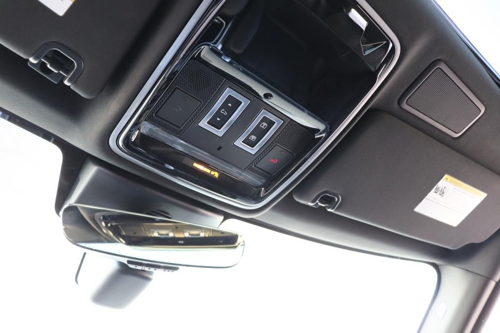 Photo 63 of this LAND ROVER RANGE ROVER SPO