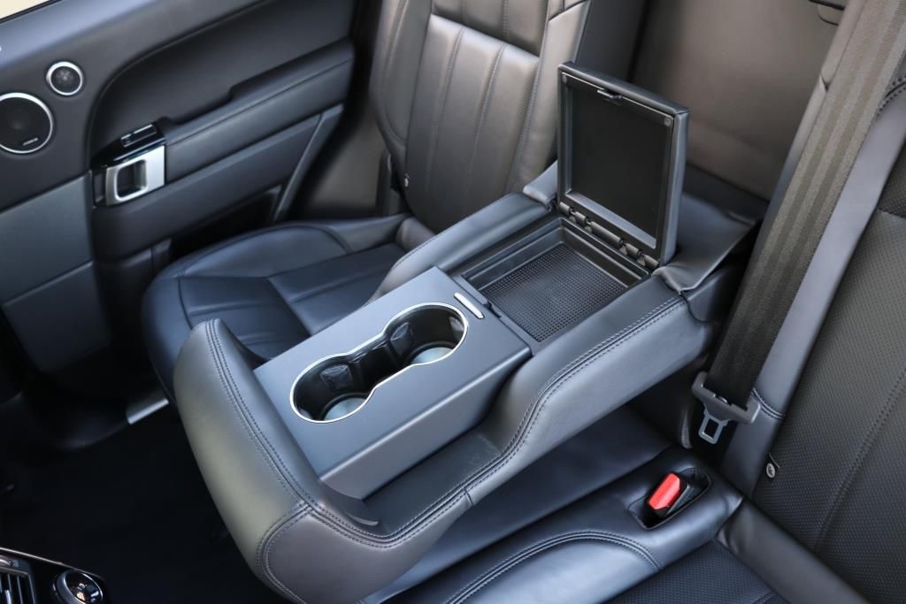 Photo 69 of this LAND ROVER RANGE ROVER SPO