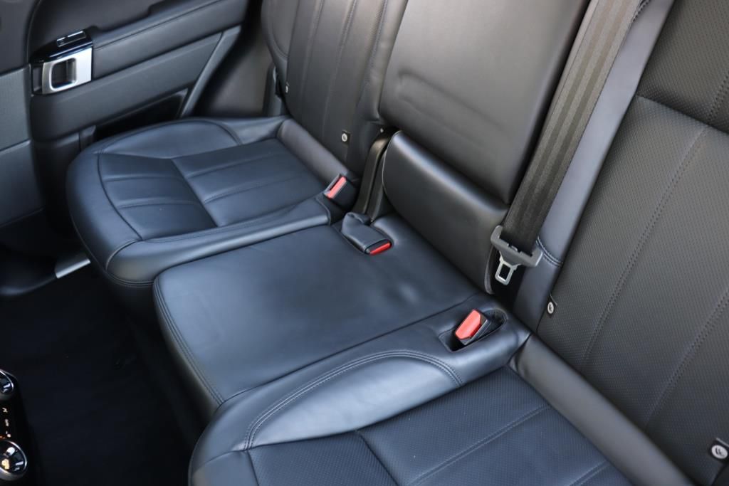 Photo 70 of this LAND ROVER RANGE ROVER SPO