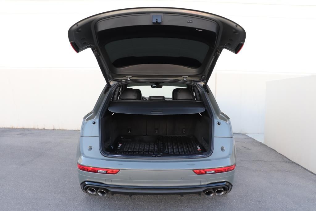 Photo 23 of this AUDI SQ5 PREMIUM PLU