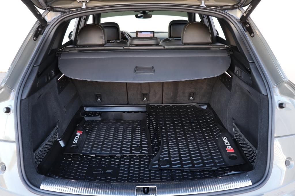 Photo 26 of this AUDI SQ5 PREMIUM PLU