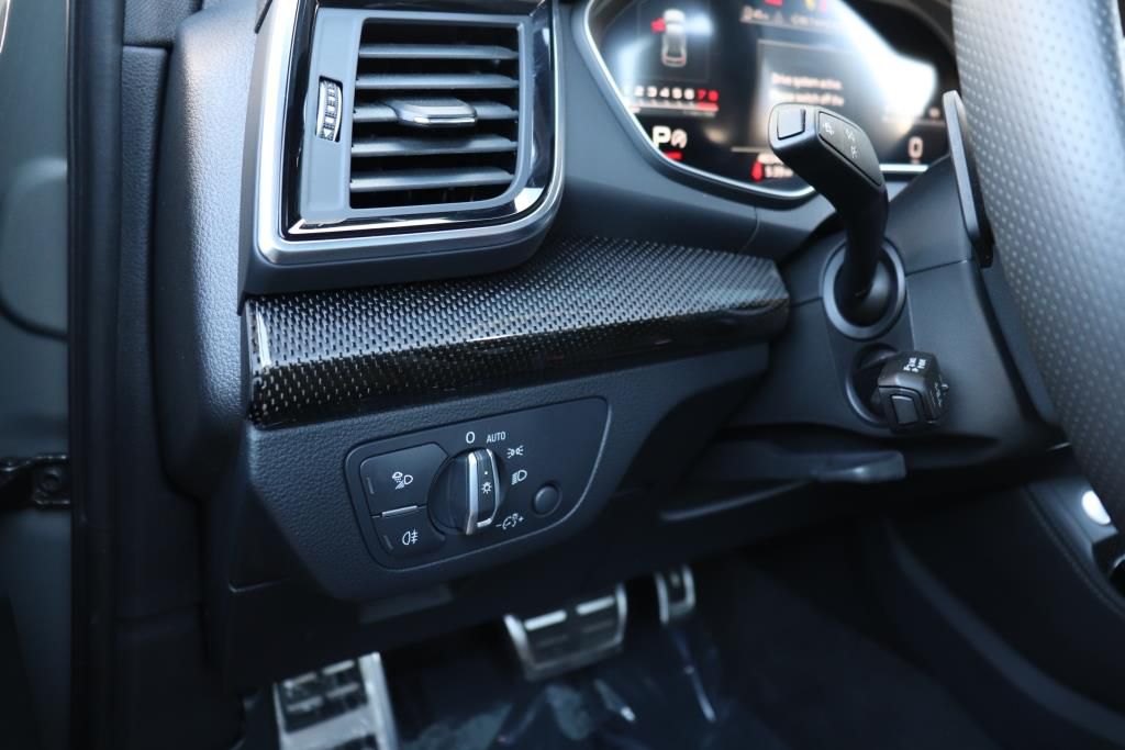 Photo 42 of this AUDI SQ5 PREMIUM PLU
